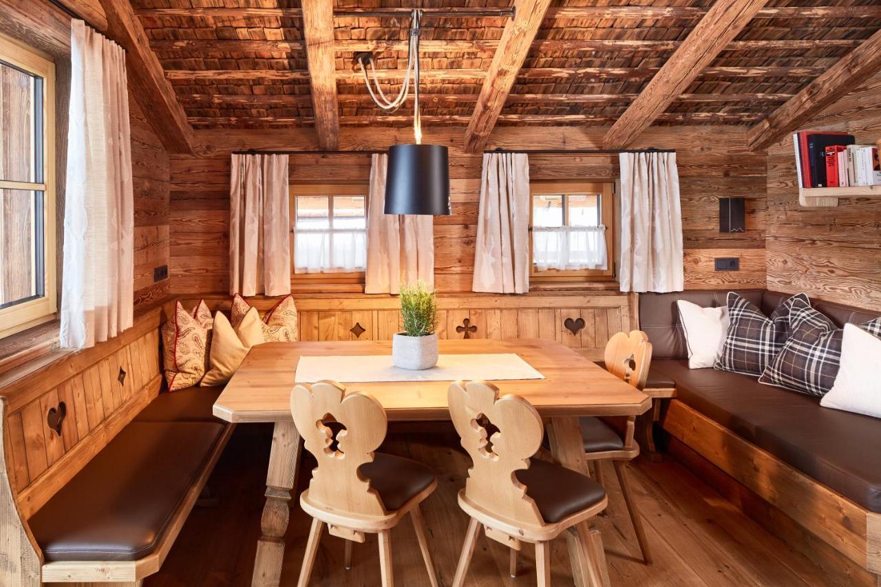 Promi Alm Flachau - Luxus Chalets Buitenkant foto